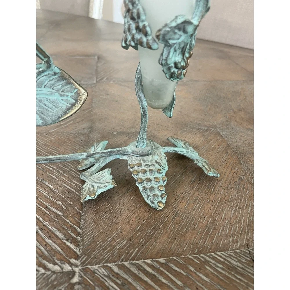 Vtg Verdigris Brass Hummingibrd Bud Vase with Fluted Frosted Glass Insert 8